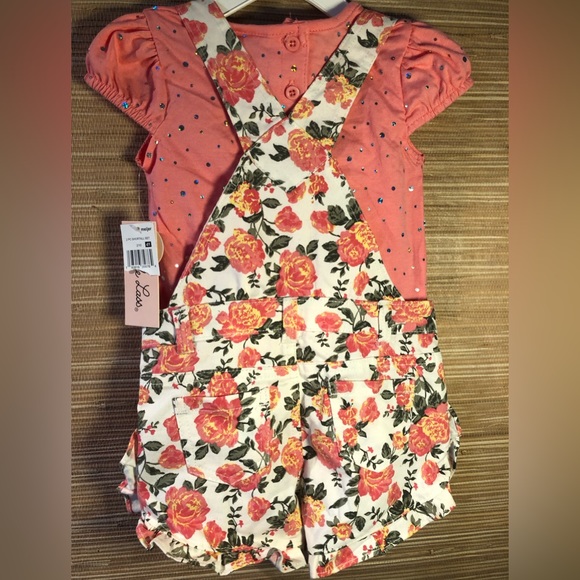 NWT LITTLE LASS set of floral shorts overalls and matching tee sz 24m Adorable! - Picture 2 of 4